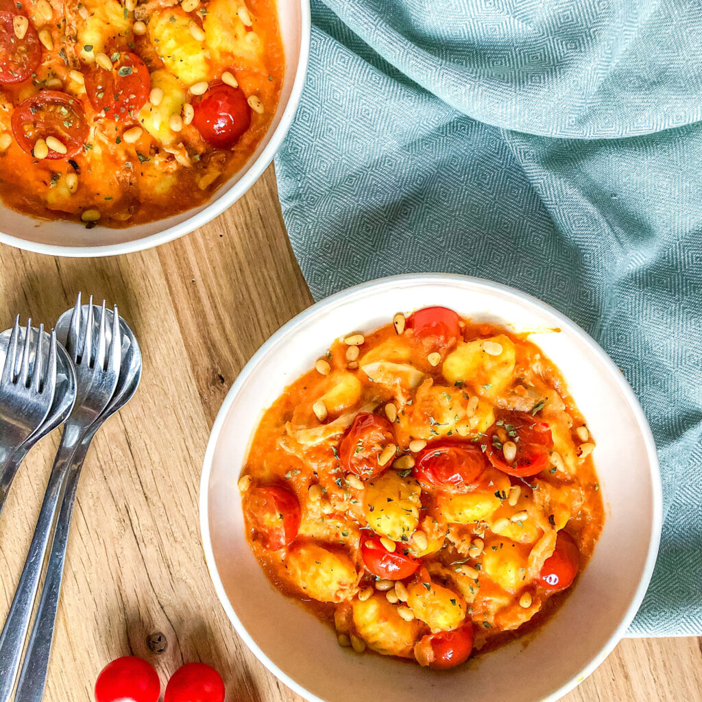 Tomato carrot paprika gnocchi