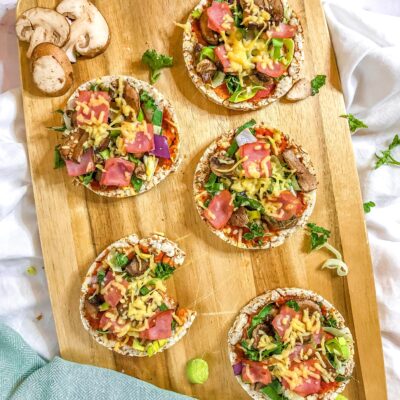 Rice cake pizza