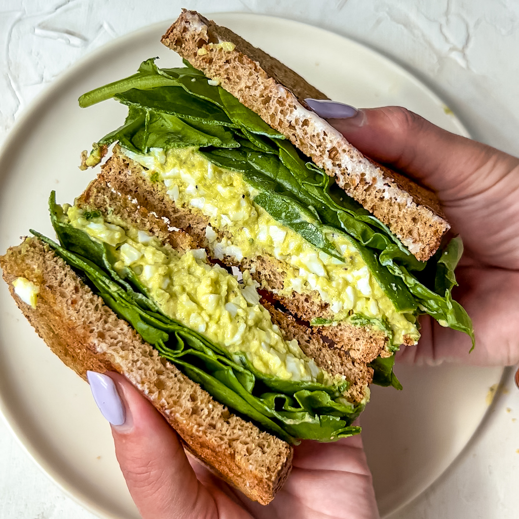 Easy Avocado Egg Sandwich - Eva Koper