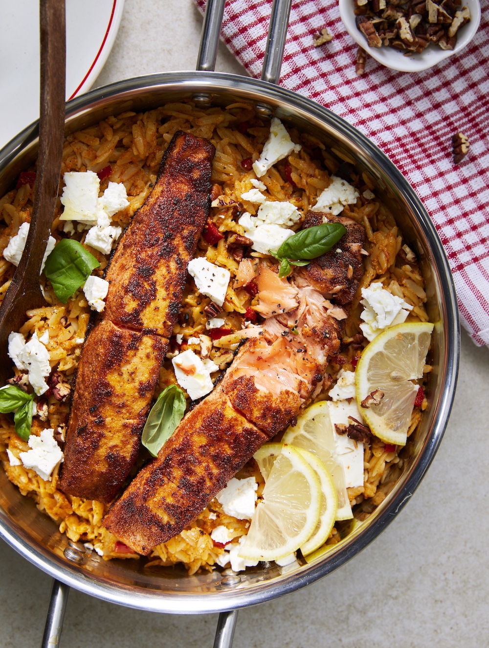 250414_NijghC_Eva_DINER VIS_Zalm Orzo